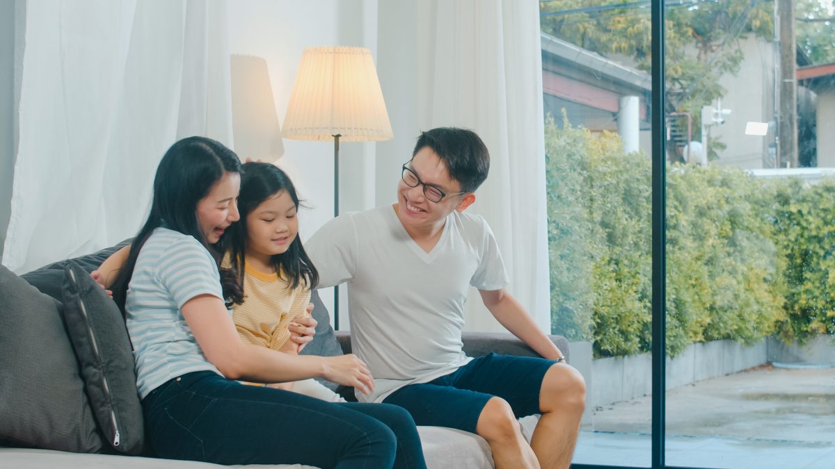 Pola asuh anak di rumah