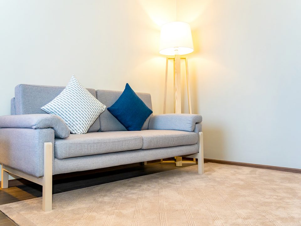 Tips memilih sofa