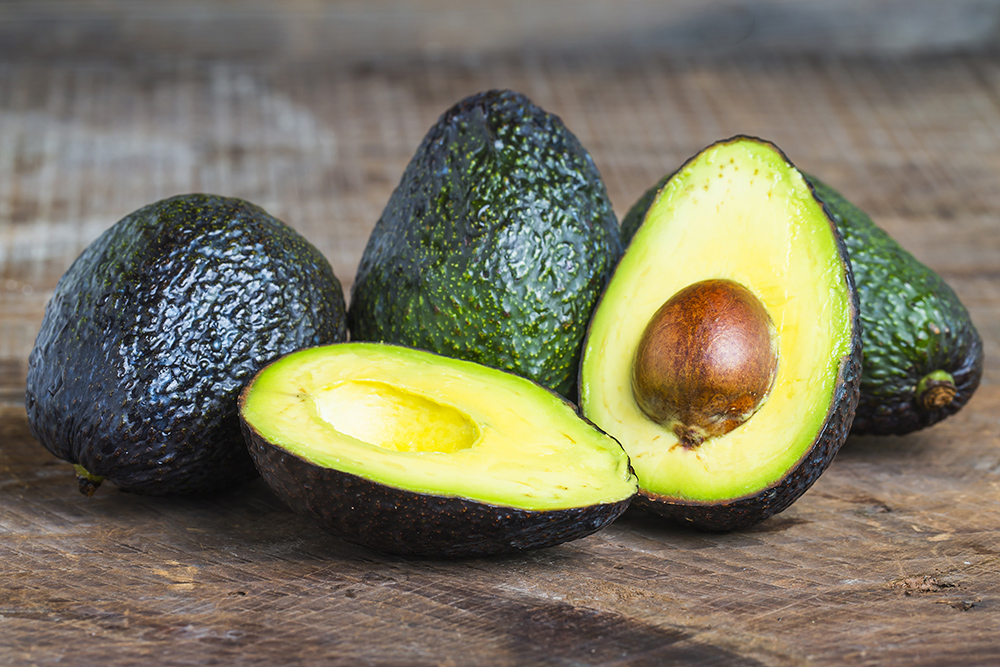 Manfaat buah alpukat untuk rambut
