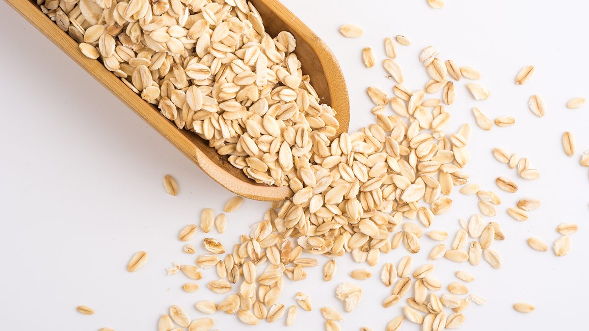 Scrub oatmeal dan yogurt dapat memutihkan selangkangan