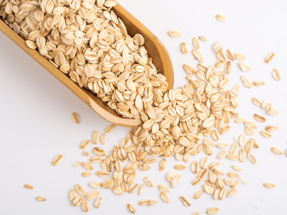 Scrub oatmeal dan yogurt dapat memutihkan selangkangan