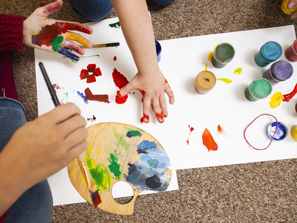 Manfaat finger painting