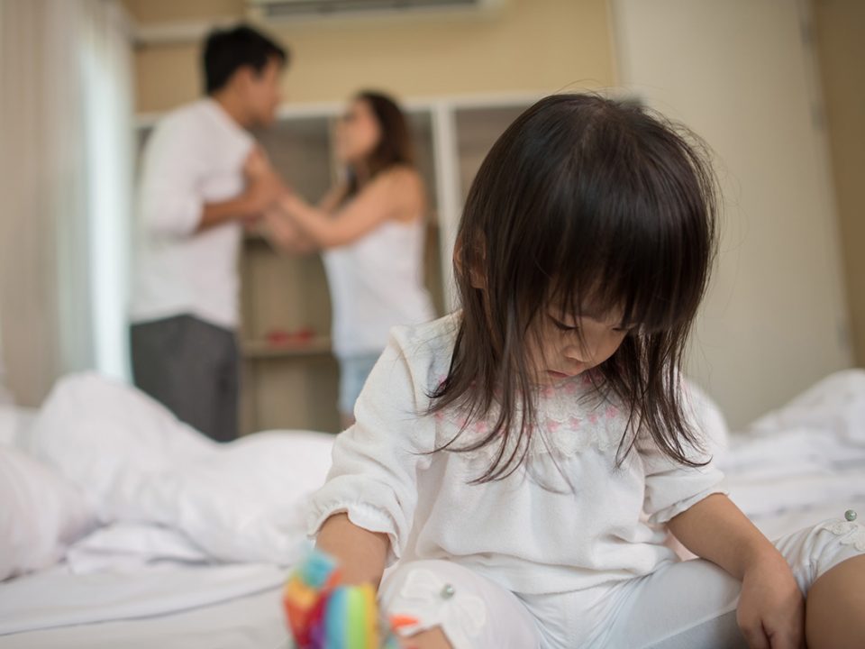 Dampak perceraian pada anak