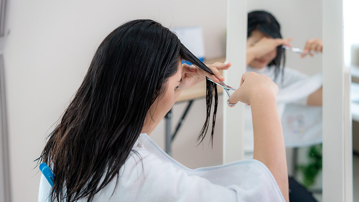 Cara potong rambut sendiri di rumah