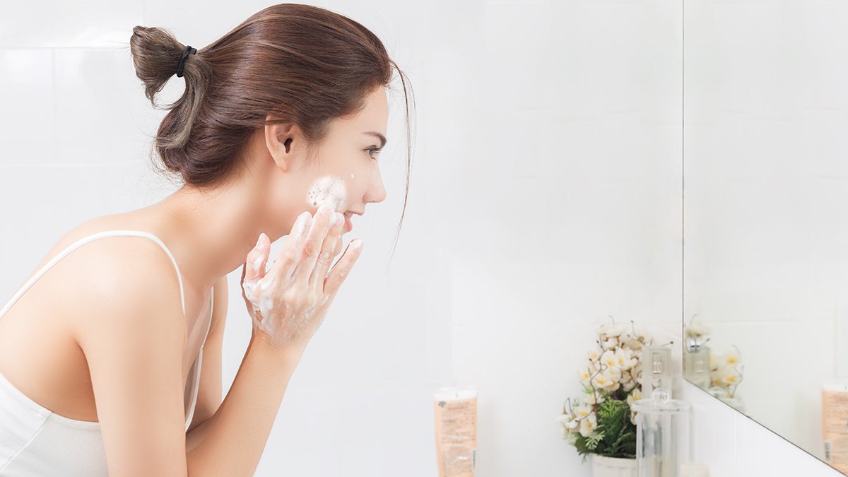 Double cleansing wajah mulus