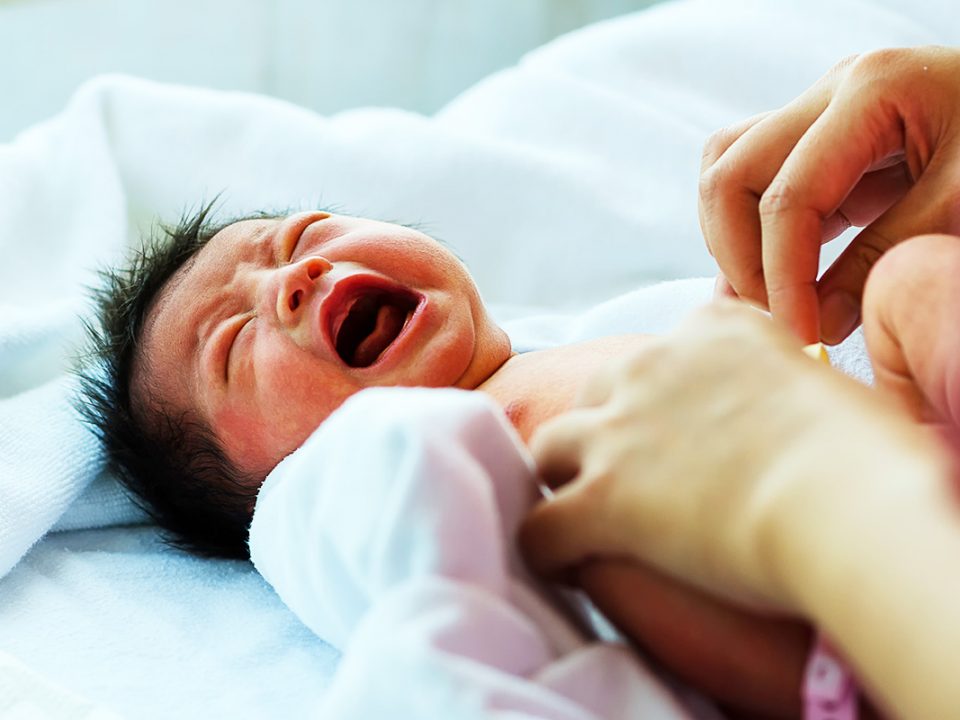 cara mengatasi kolik pada bayi