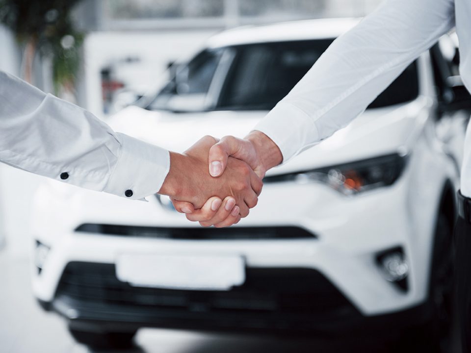 Membeli mobil bekas