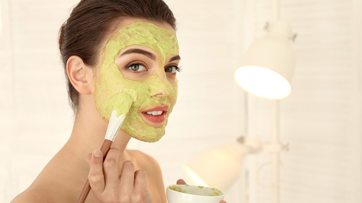 Cara Memakai Masker Spirulina
