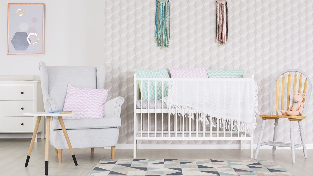 Tempat Tidur Bayi