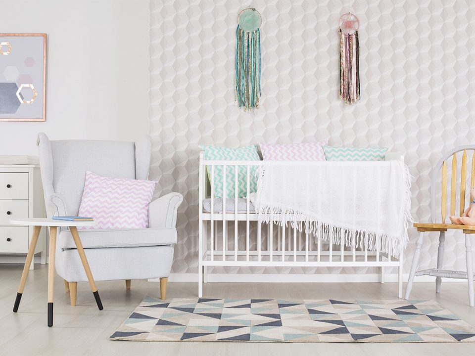 Tempat Tidur Bayi