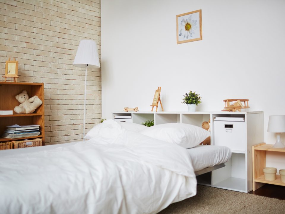 Warna cat kamar