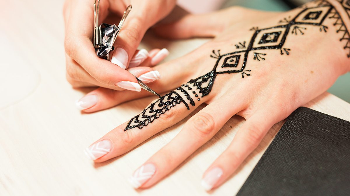 Cara Menghilangkan Henna