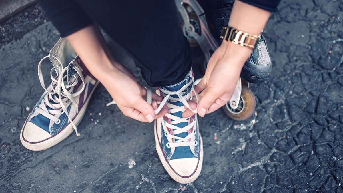 Mengatasi Sepatu Kebesaran