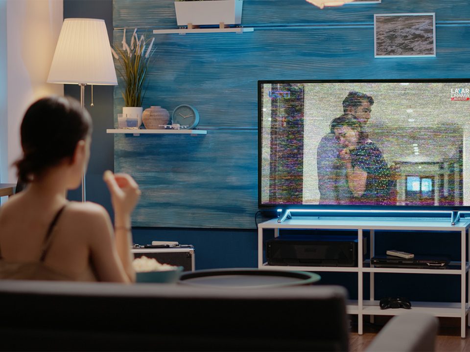 Perbedaan TV Analog dan Digital