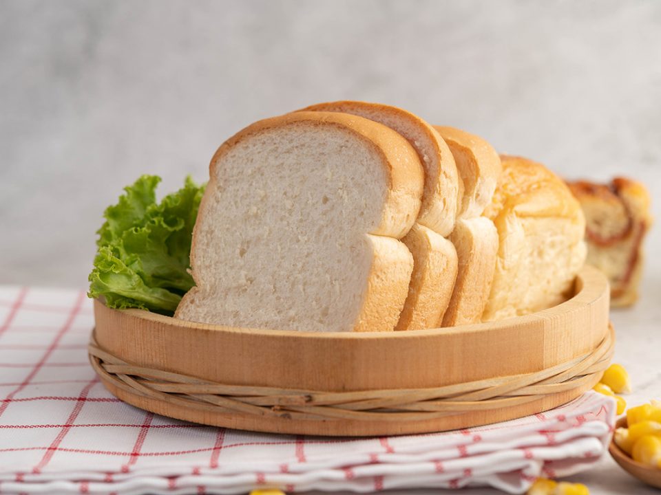 Menyimpan Roti