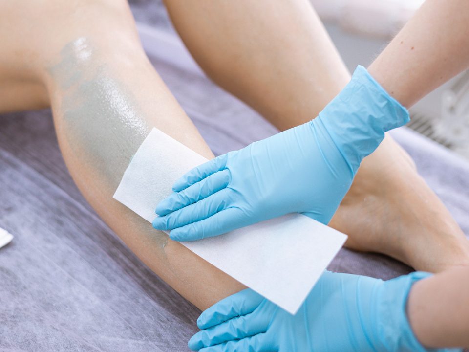 Menghilangkan Bulu Kaki
