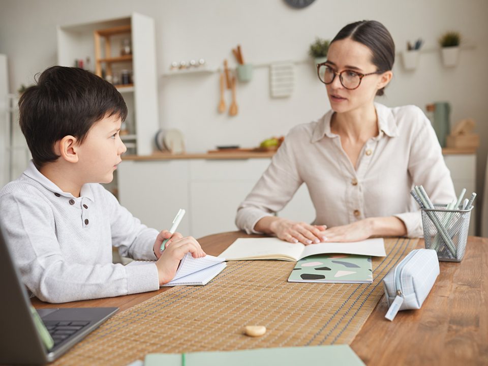 Anak homeschooling