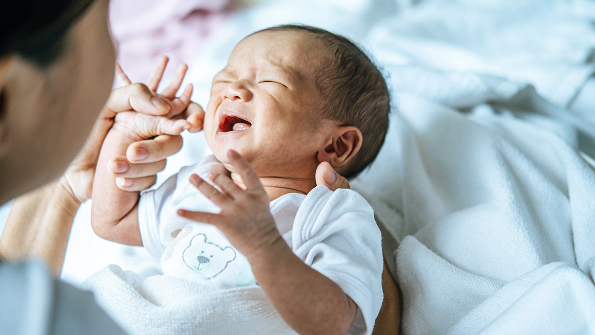 Penyebab Bayi Menangis