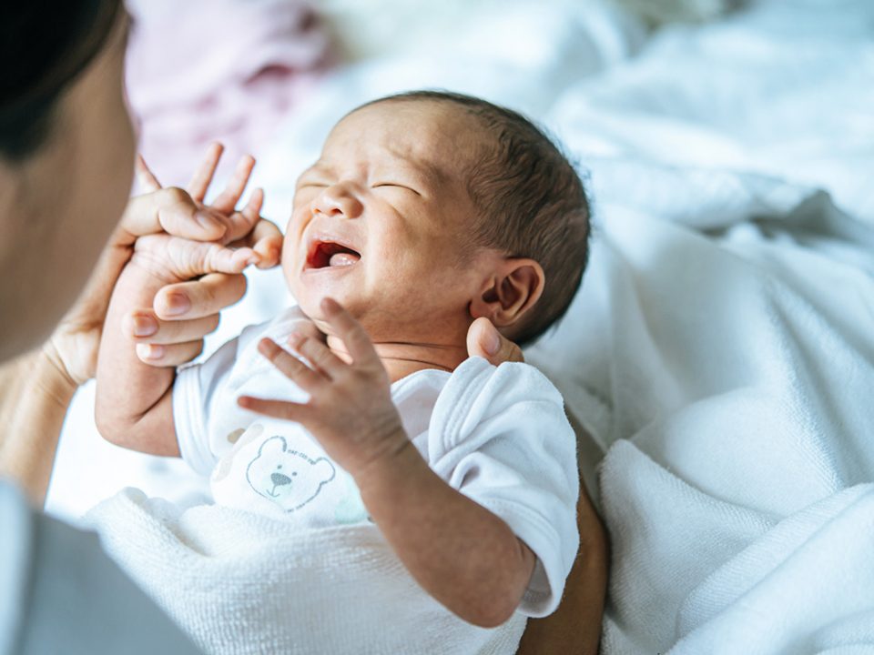 Penyebab Bayi Menangis