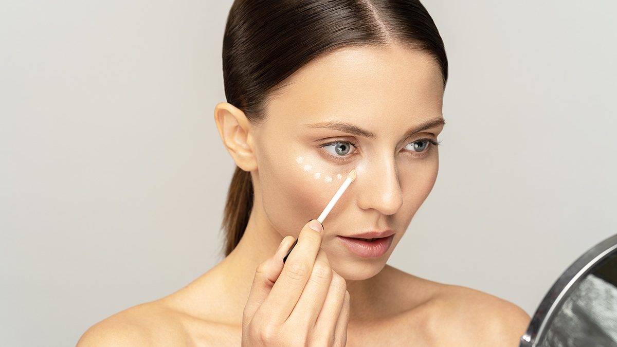 Cara Menggunakan Concealer