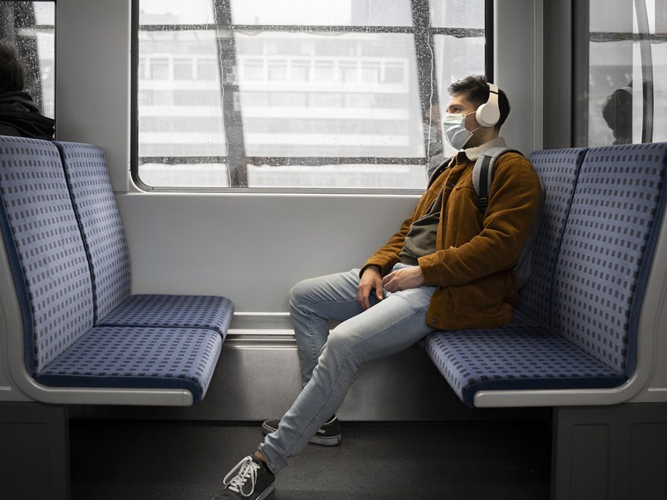 Memilih Tempat Duduk Kereta