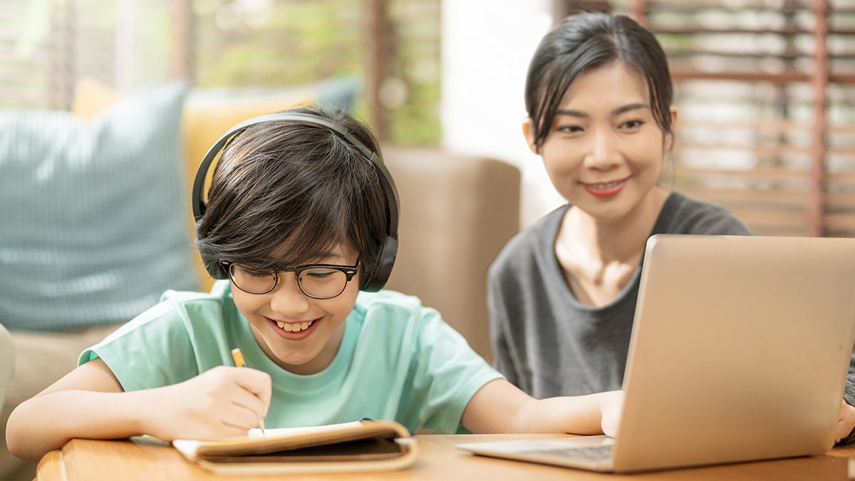 Mendukung Anak