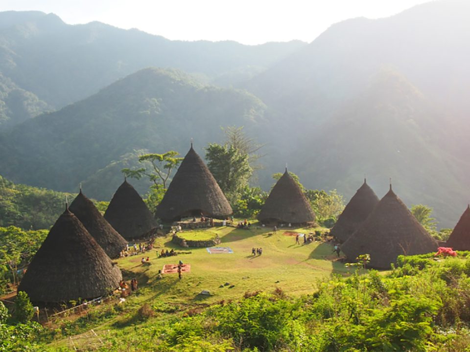 Wisata di Flores
