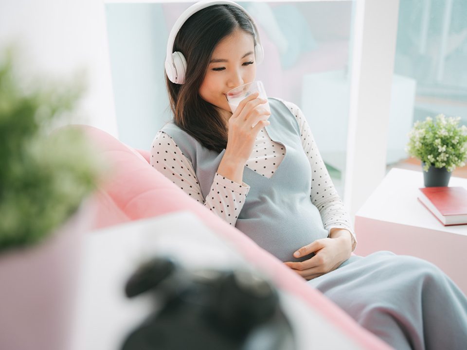 Bonding ibu dan bayi