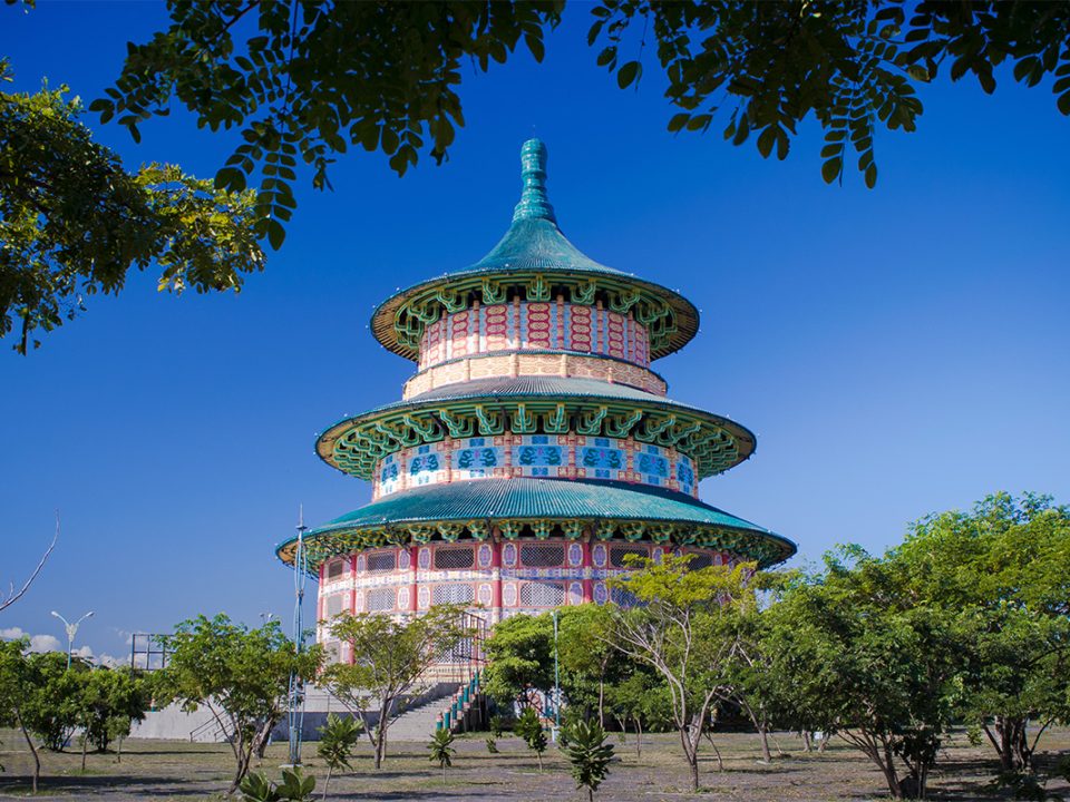 Pagoda Tian Ti Tempat wisata di Surabaya Pagoda Tian Ti