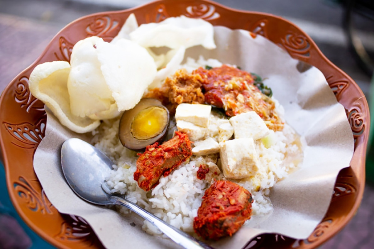 Makanan Khas Banyuwangi Sego Cawuk