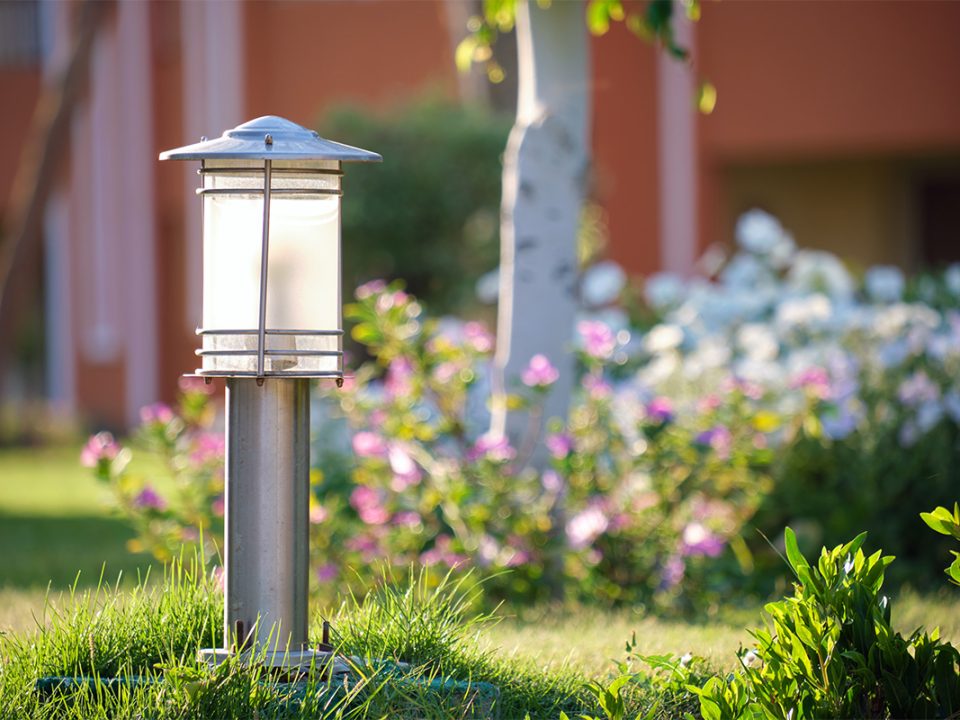 Jenis Lampu Taman