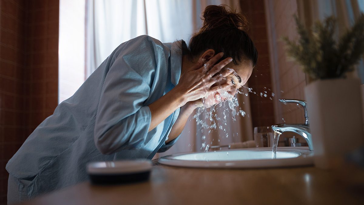 Facial Wash untuk Kulit Kering