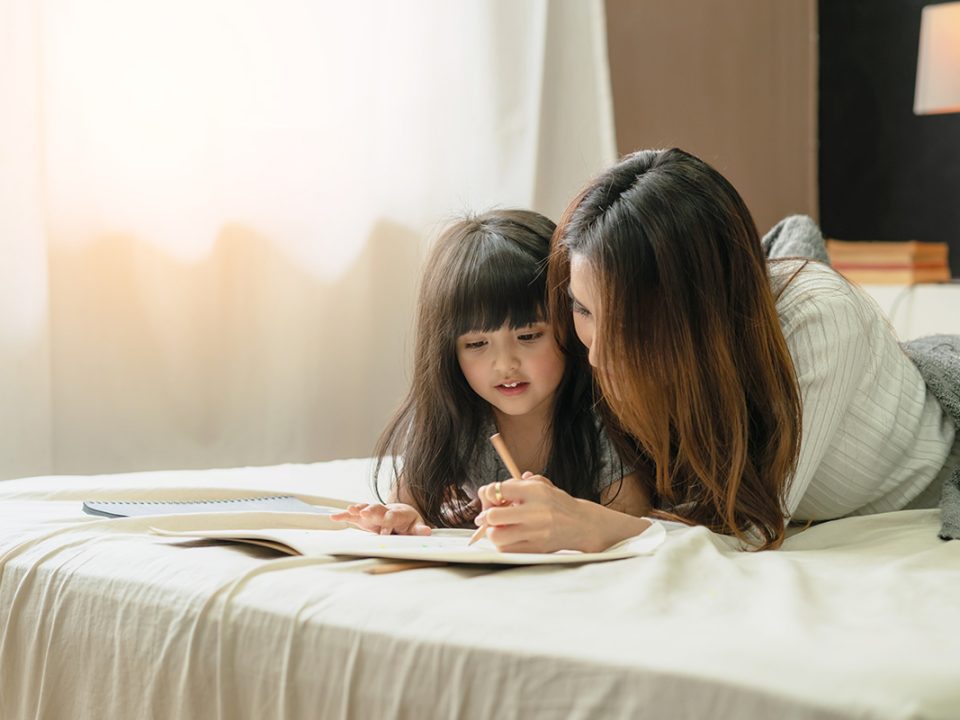 Mendidik Anak Perempuan