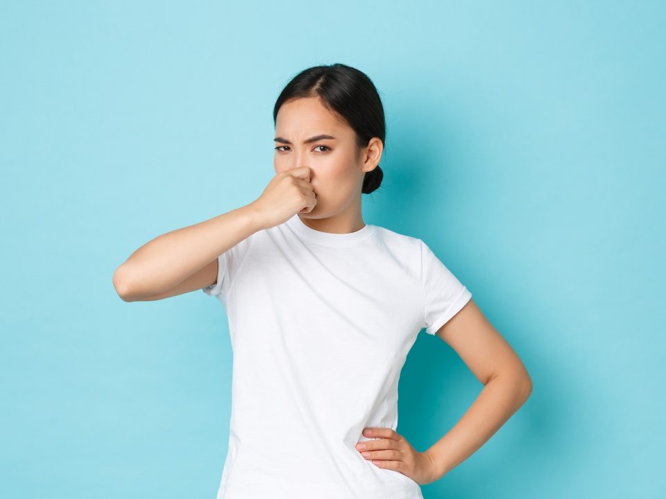 Menghilangkan bau badan anak
