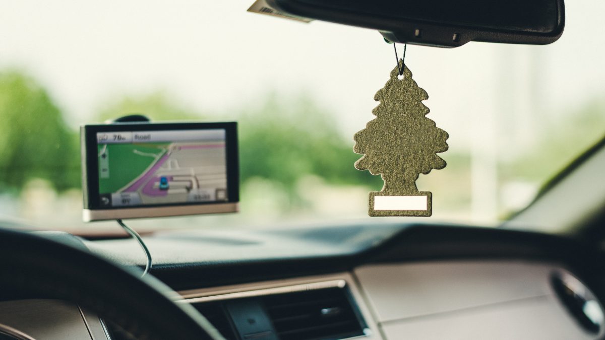 Pengharum Mobil Terbaik