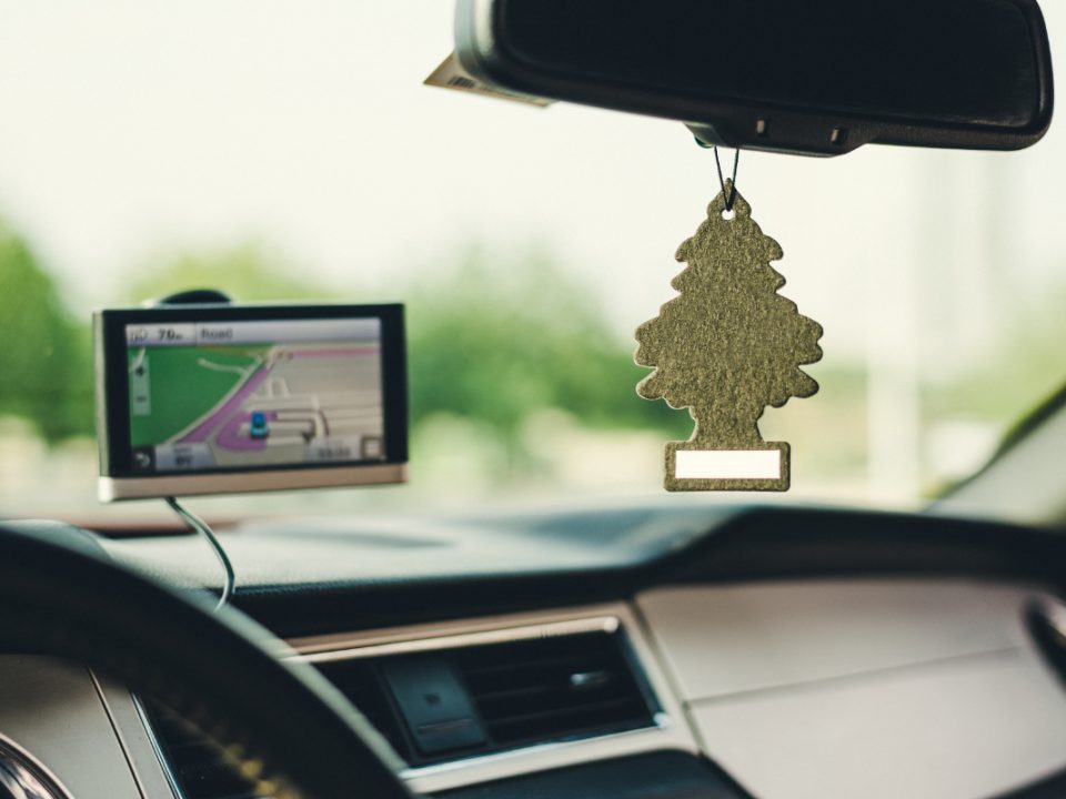 Pengharum Mobil Terbaik