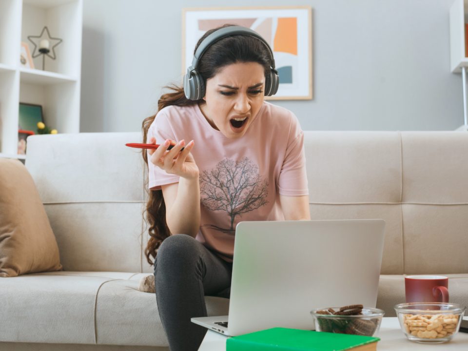 Penipuan Freelance