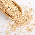 Scrub oatmeal dan yogurt dapat memutihkan selangkangan