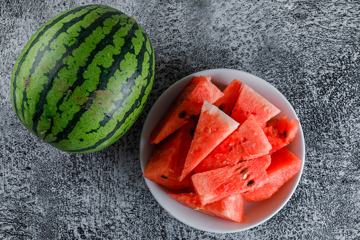 manfaat buah semangka
