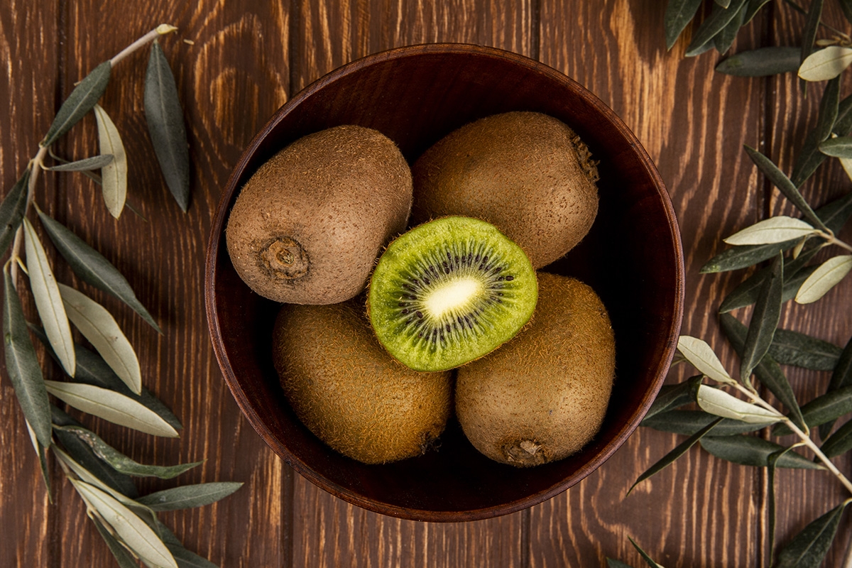 Manfaat buah kiwi