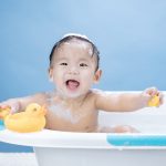 kamar mandi aman anak