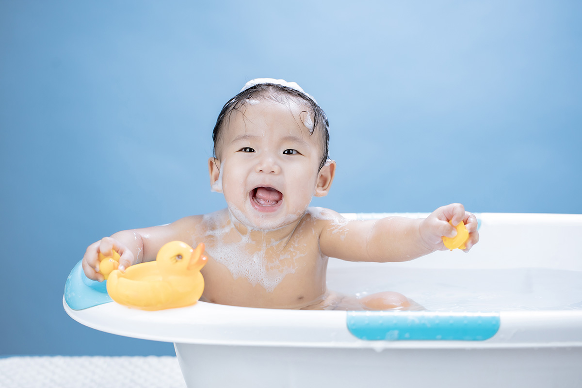 kamar mandi aman anak