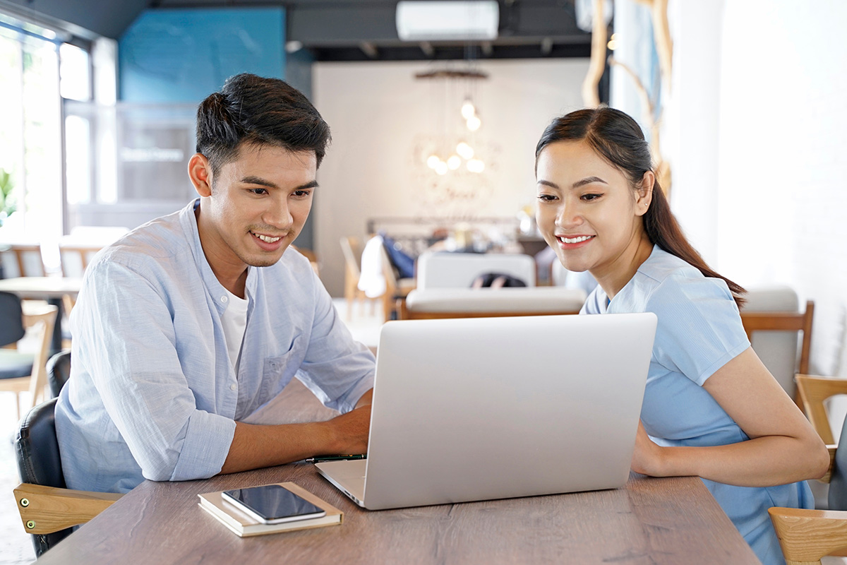 tips membeli laptop bekas