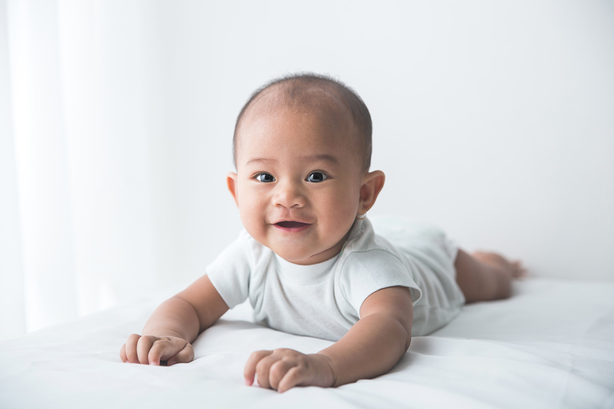 Perkembangan bayi 5 bulan