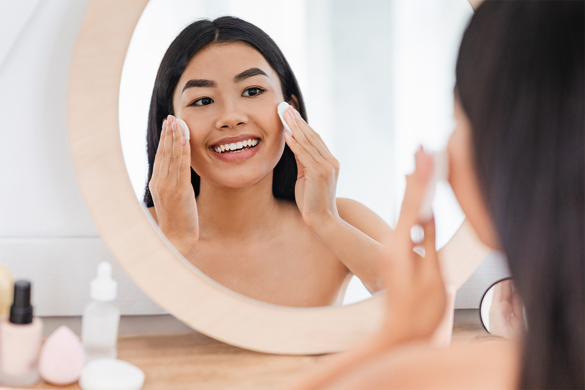 Makeup remover