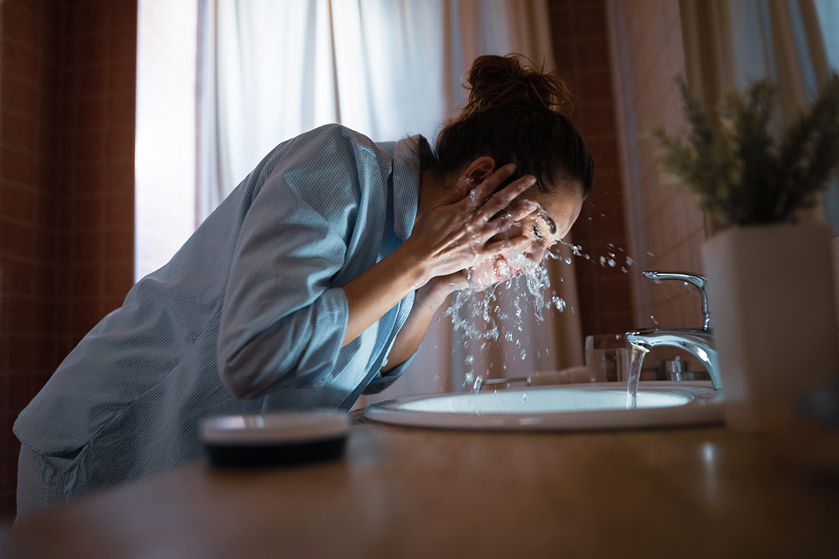 Facial Wash untuk Kulit Kering
