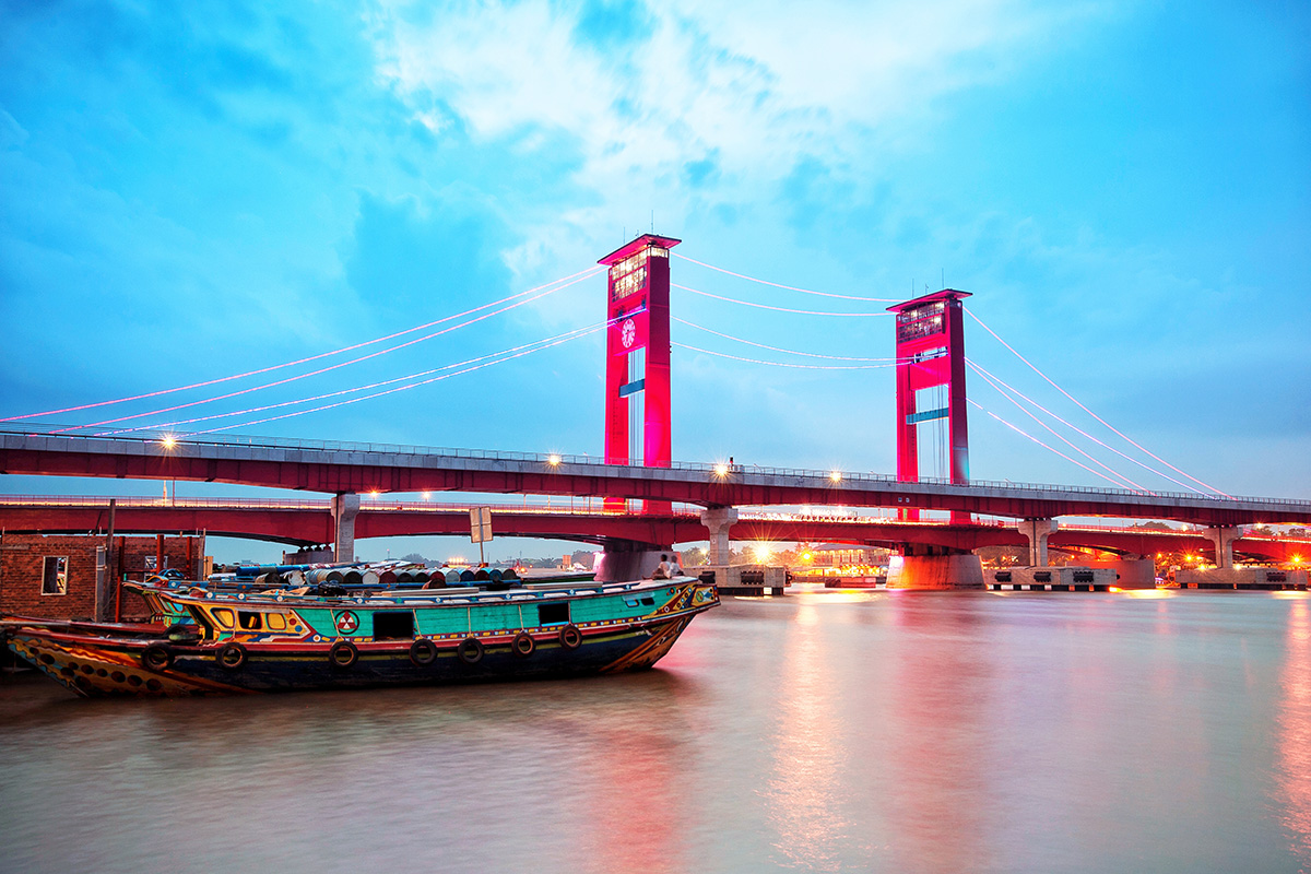 Wisata di Palembang Ampera