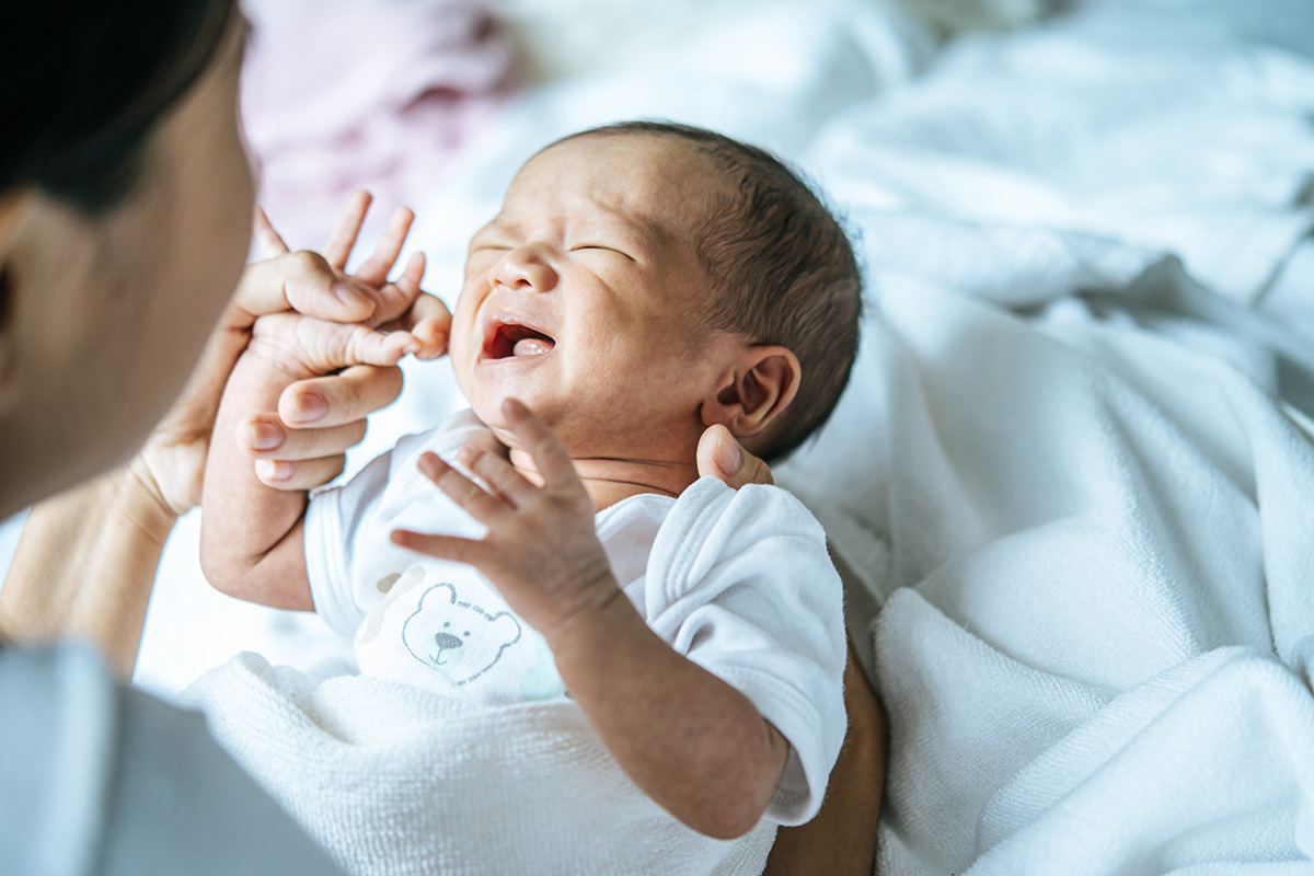 Bayi Menangis Terus