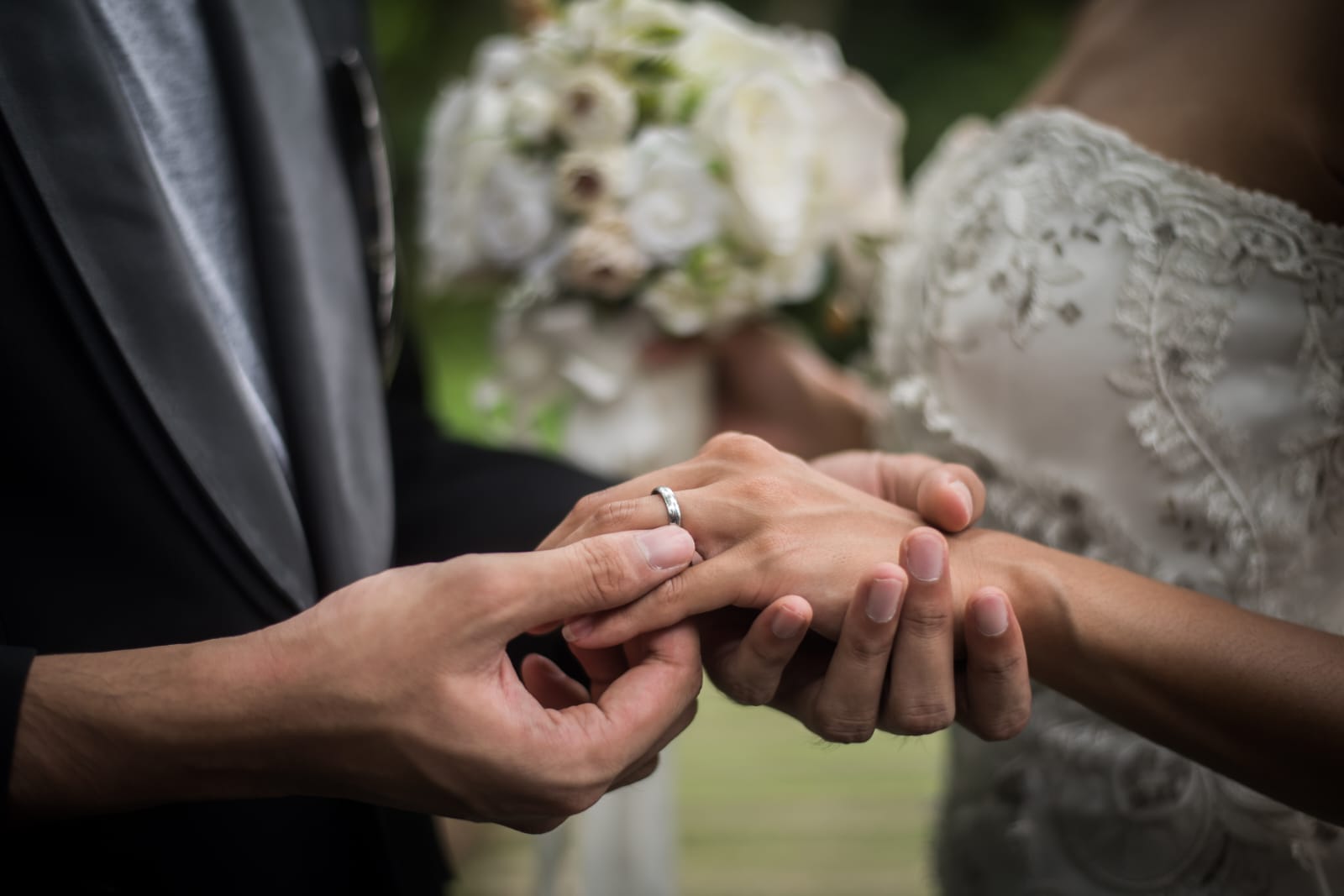 Pernikahan Sederhana