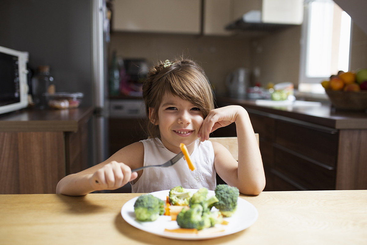 Anak Makan Sayur